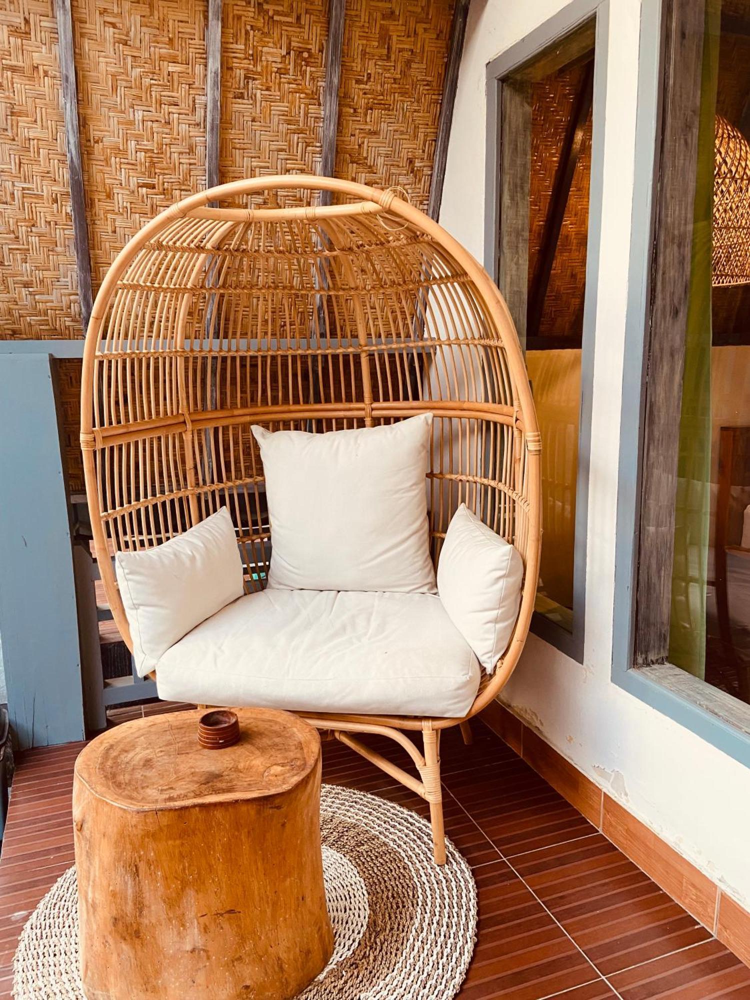 Pink Flamingo Hotel Gili Air Bagian luar foto