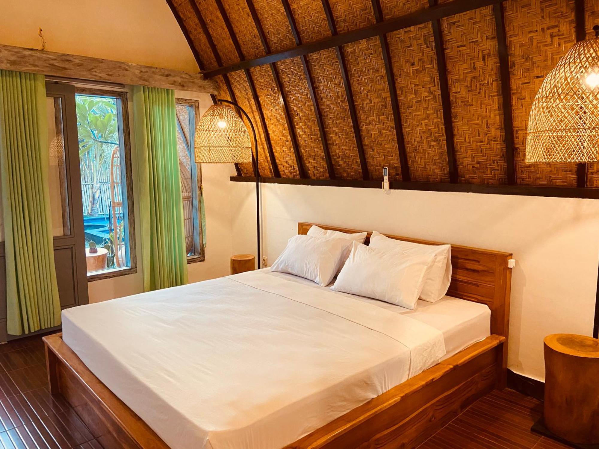 Pink Flamingo Hotel Gili Air Bagian luar foto