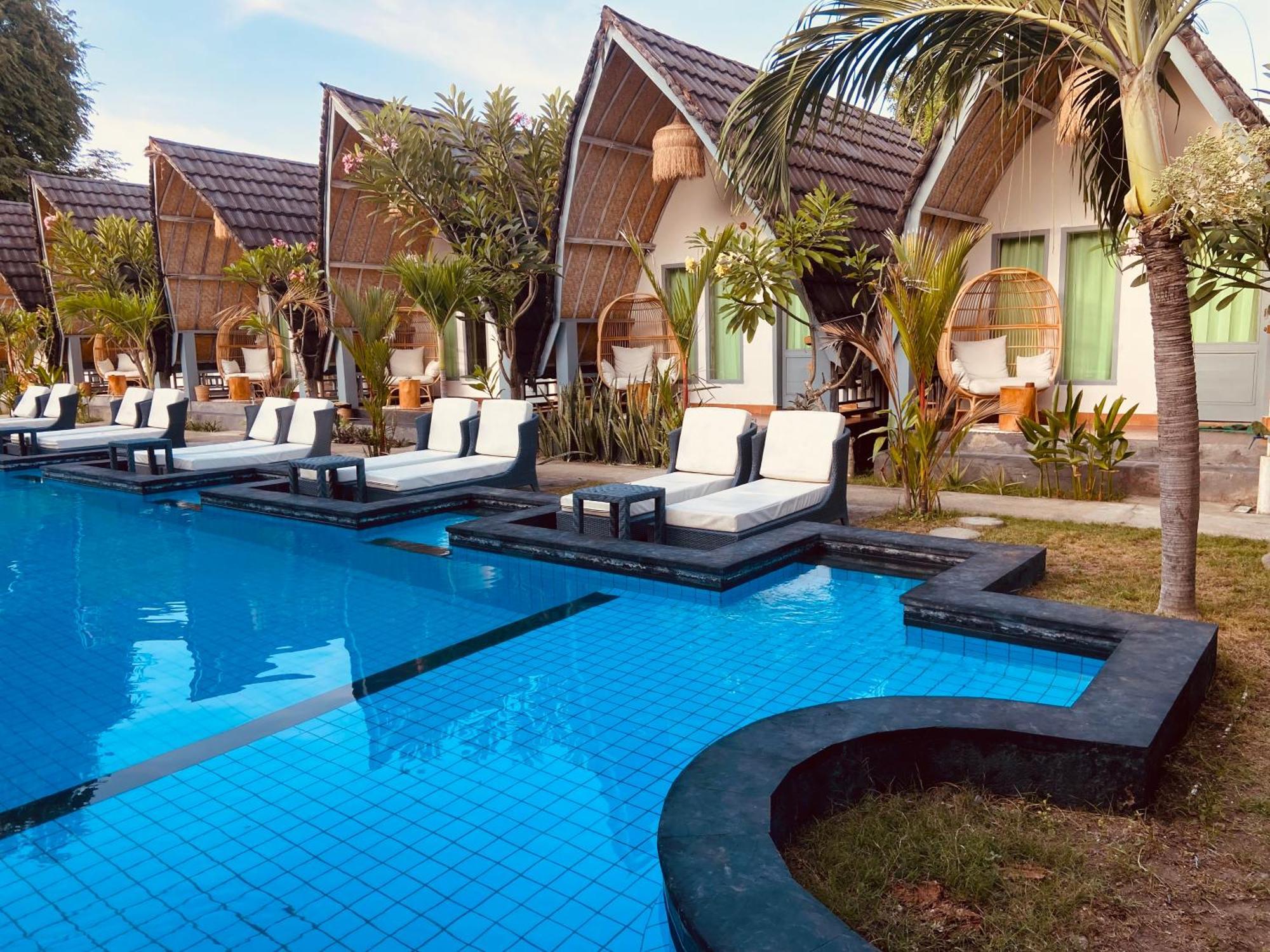 Pink Flamingo Hotel Gili Air Bagian luar foto